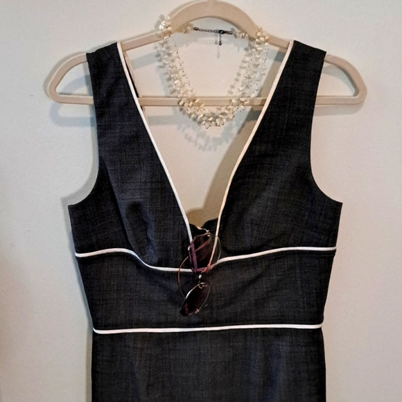 AndyThe Anh Black and White Piping  Form Fitted Dress Women's Size 8 - Picture 2 of 5